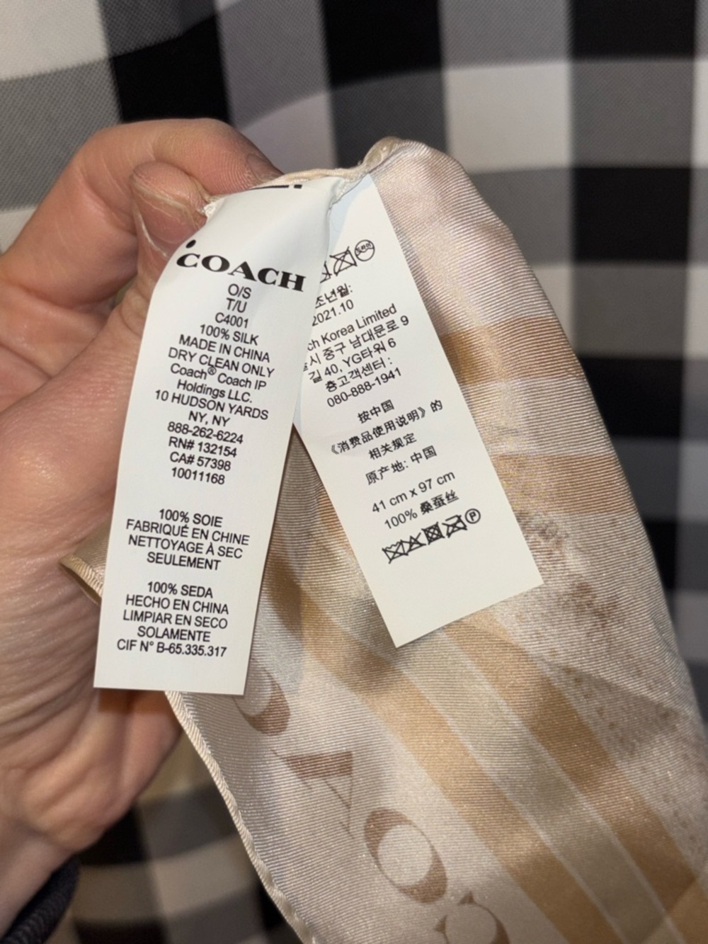 Coach Horse and Carriage Print Scarf NWOT - Picture 3 of 4